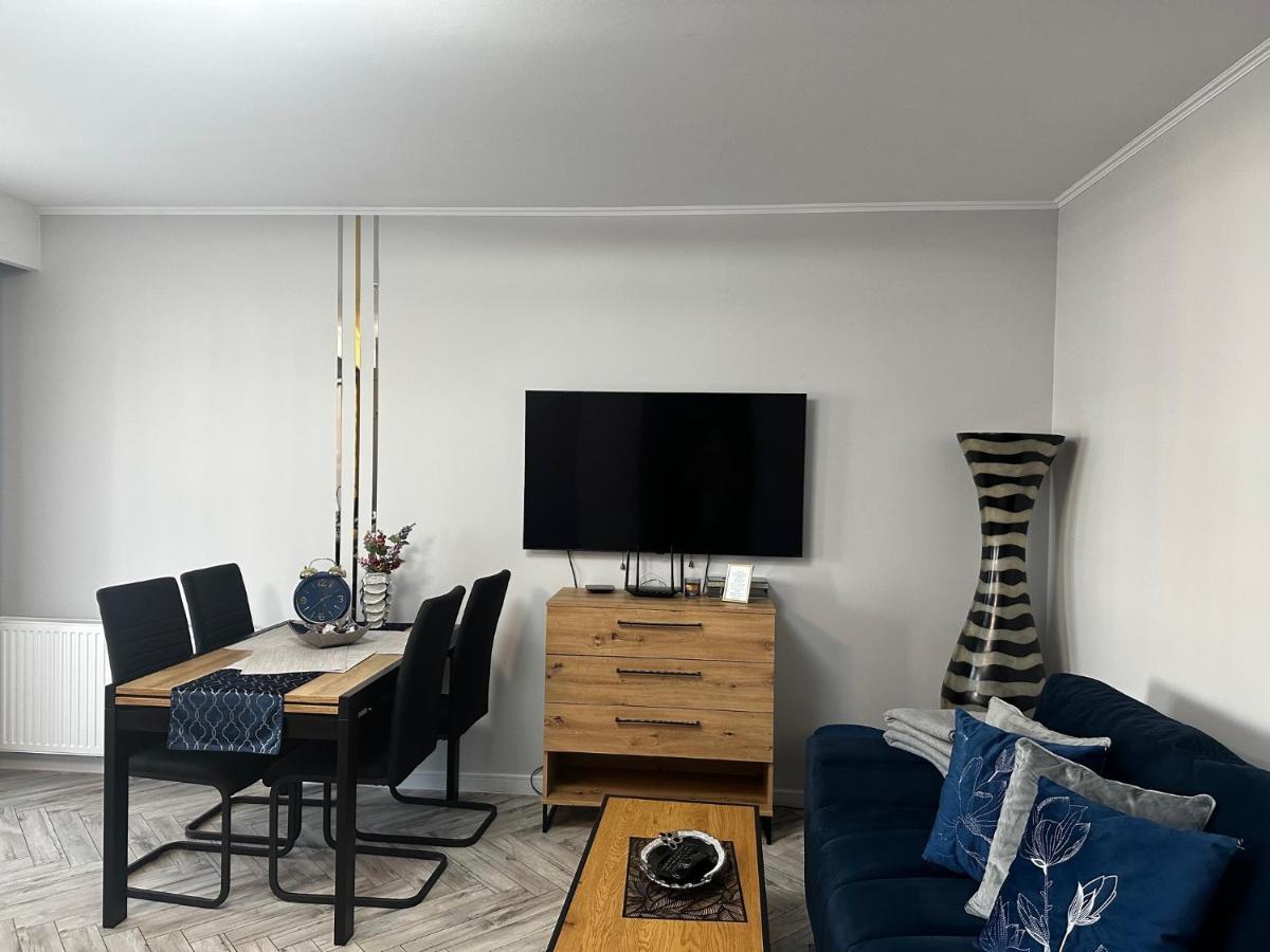 Appartement Apartament Elisabeth BLUE I à Pogorze Extérieur photo